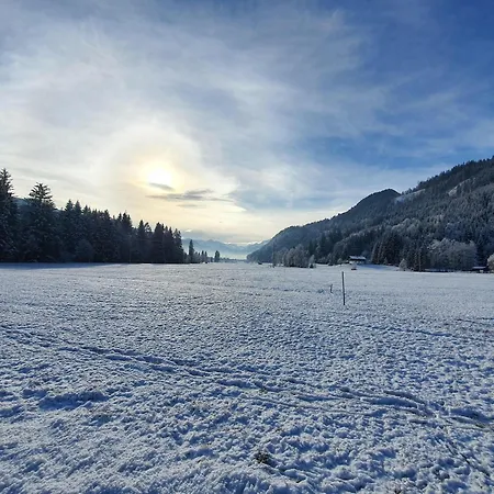 Bad Neunbrunnen Am Waldsee Hotel *