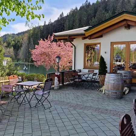 Bad Neunbrunnen Am Waldsee - Non Halal *