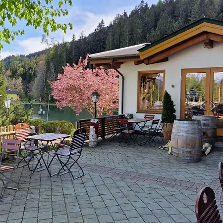 Bad Neunbrunnen Am Waldsee - Non Halal *