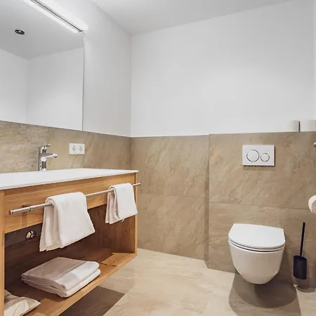 Hotel Bad Neunbrunnen Am Waldsee Maishofen