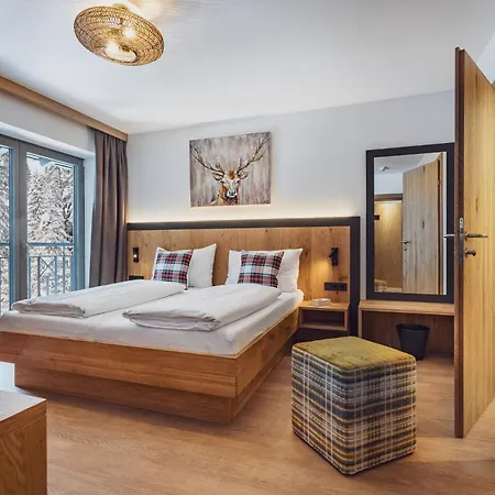 Bad Neunbrunnen Am Waldsee Hotel Maishofen