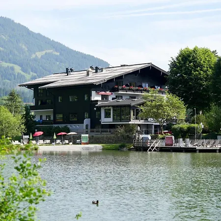 Bad Neunbrunnen Am Waldsee * Maishofen